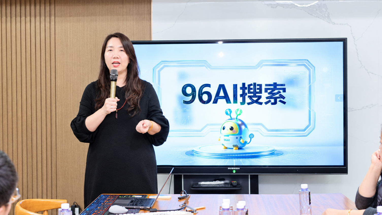 多个AI怎么协同工作?从任务分工到结果交接